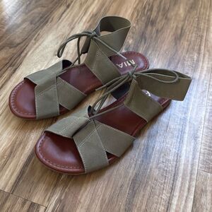 MIA Bonnie Gladiator Sandals Olive Green Size 9